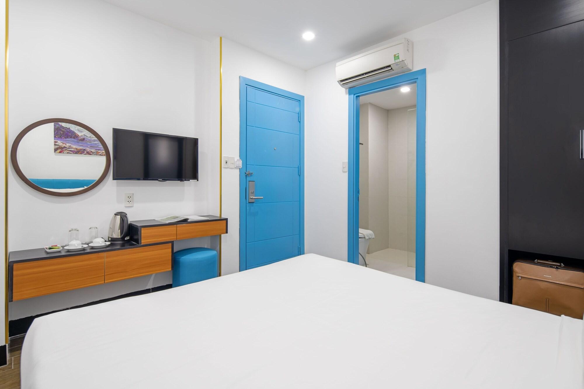 Khách sạn Platinum